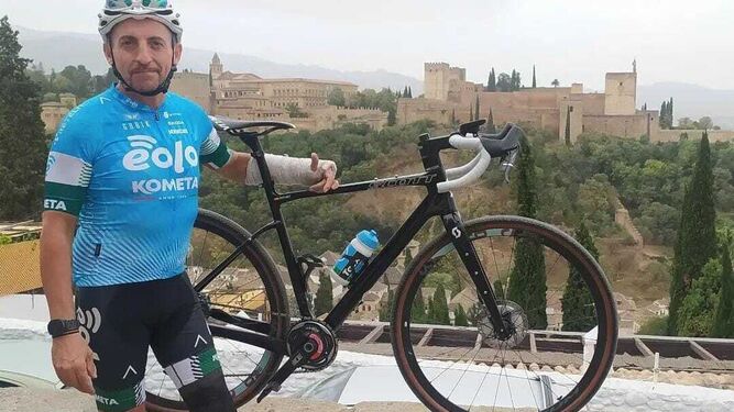 El ciclista granadino, José Manuel Dosdad Farell se prepara para una aventura inolvidable.